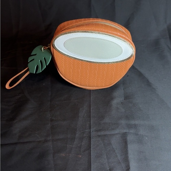 Bath & Body Works Coconut Shaped Tan and White Cosmetic Bag - Picture 7 of 7